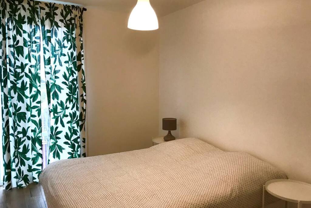 Serenidad - Appartement Cosy 50M2 Et Parking Châteauroux Exteriör bild